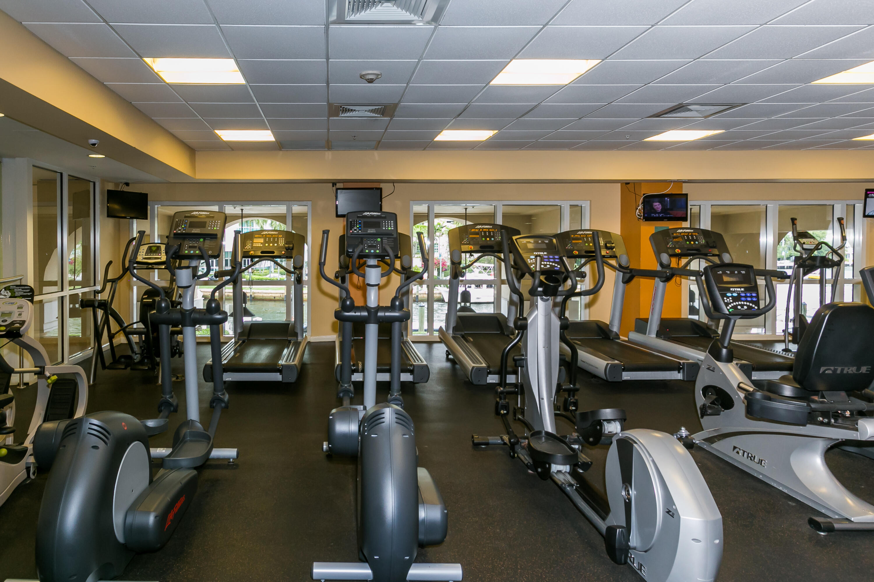 NURIVER LANDING CONDO - Residential