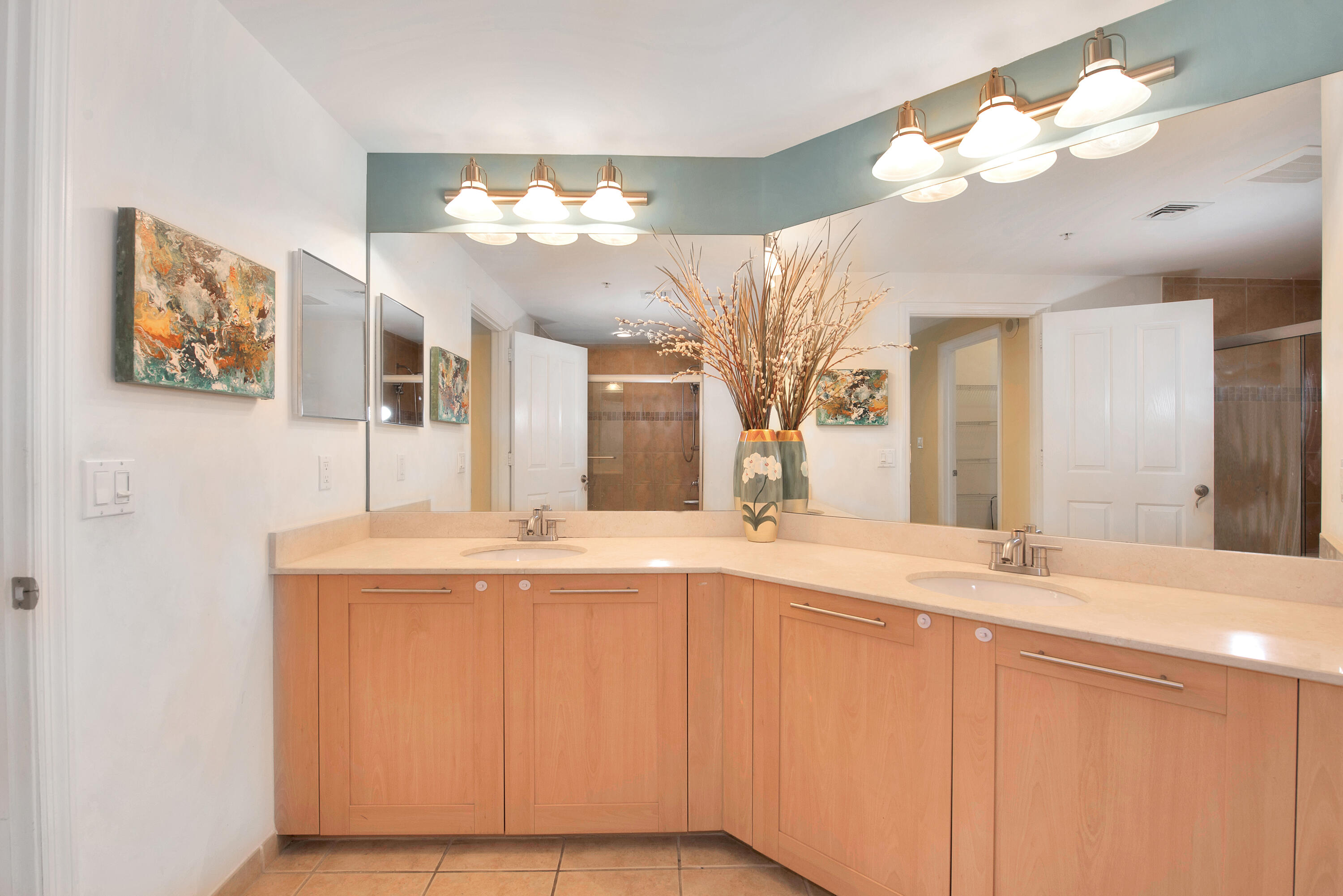 NURIVER LANDING CONDO - Residential