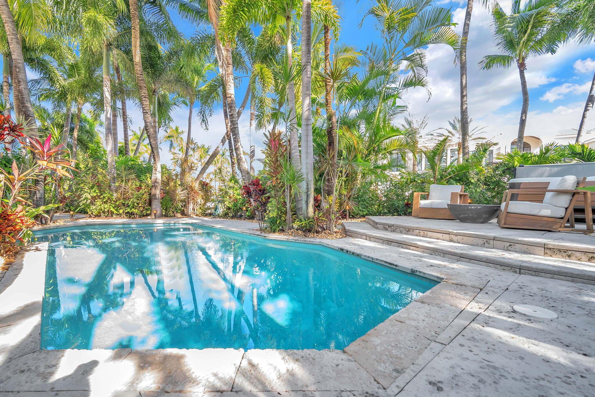 CORAL ISLES - Residential