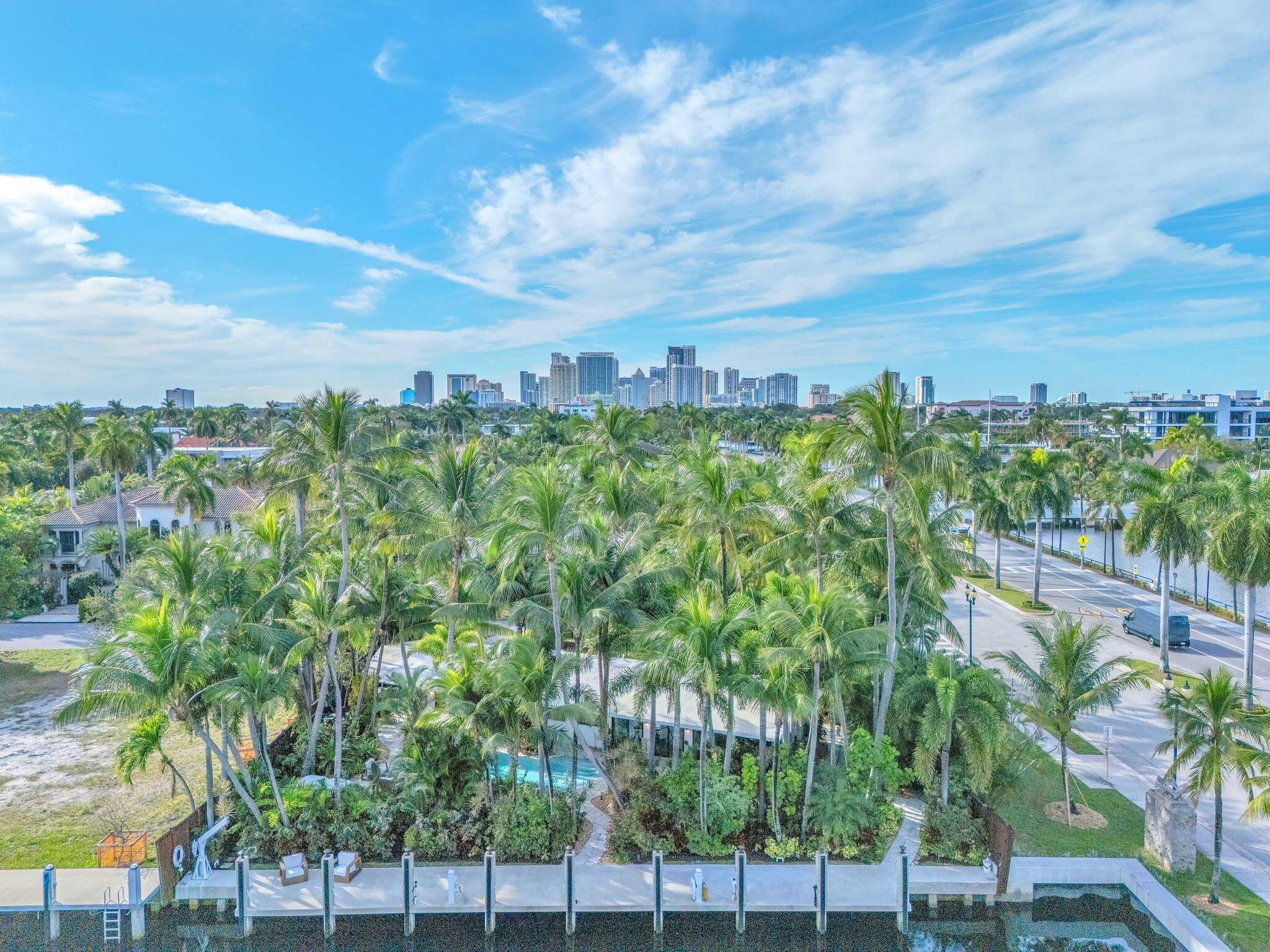 CORAL ISLES - Residential