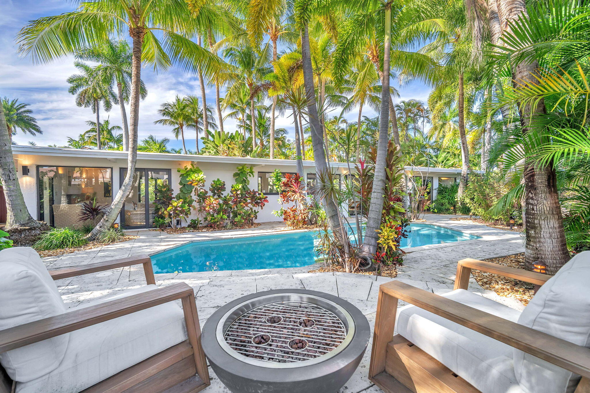 CORAL ISLES - Residential