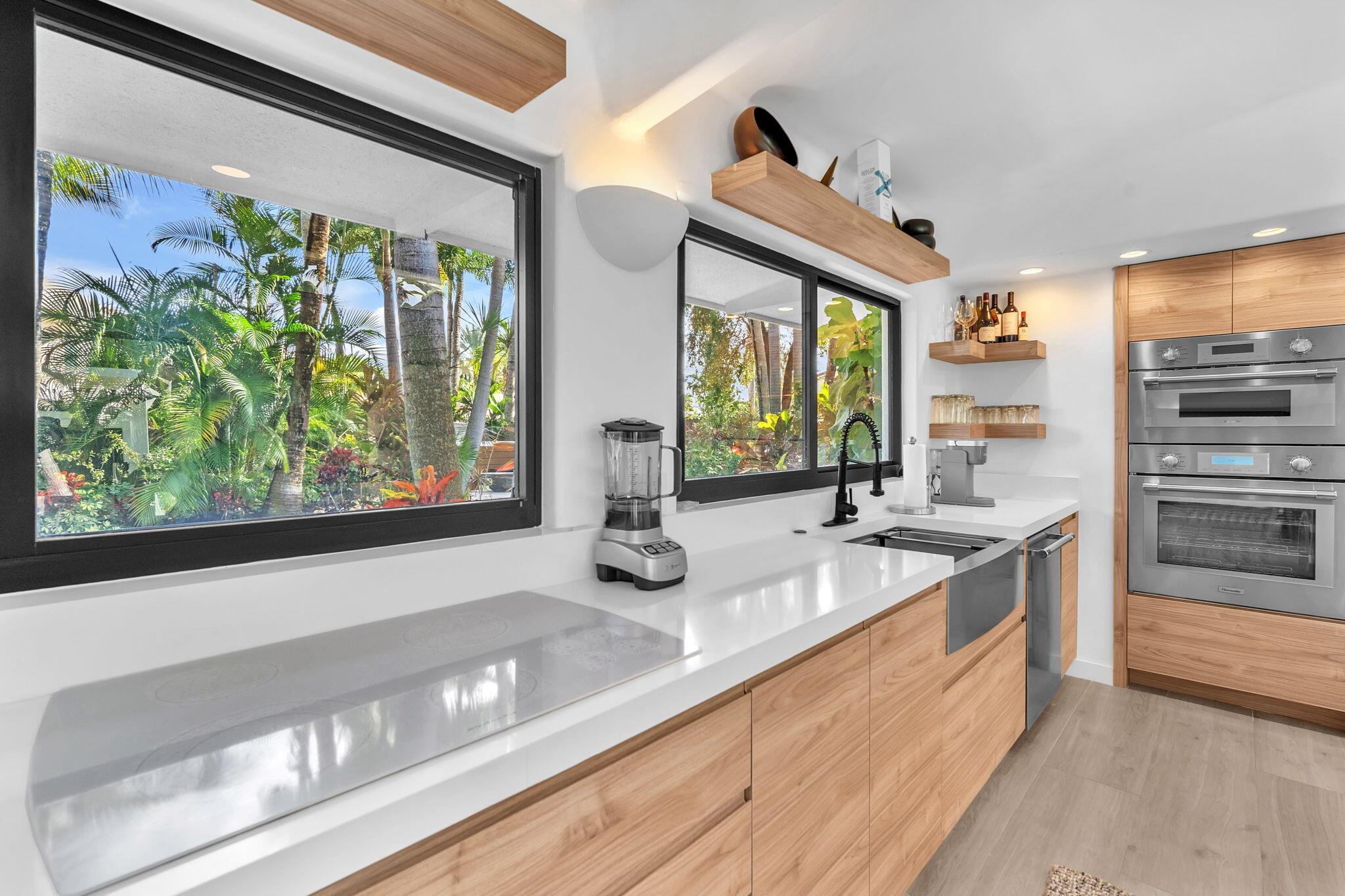 CORAL ISLES - Residential