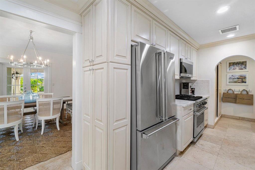 BRELSFORD PARK - Residential