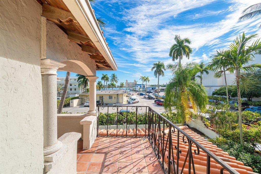 BRELSFORD PARK - Residential