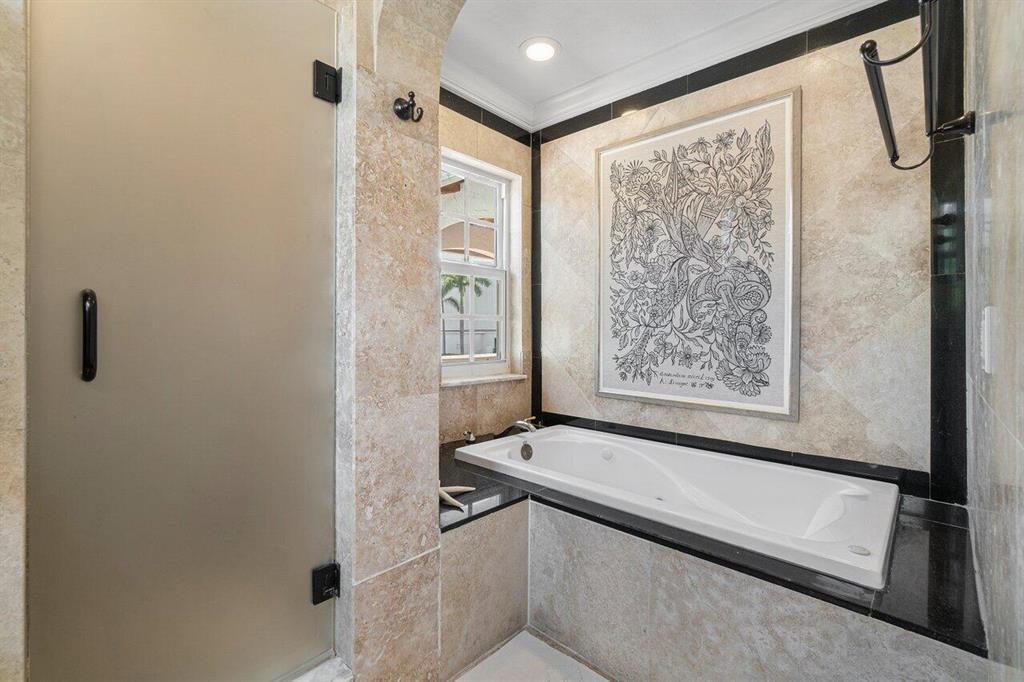 BRELSFORD PARK - Residential