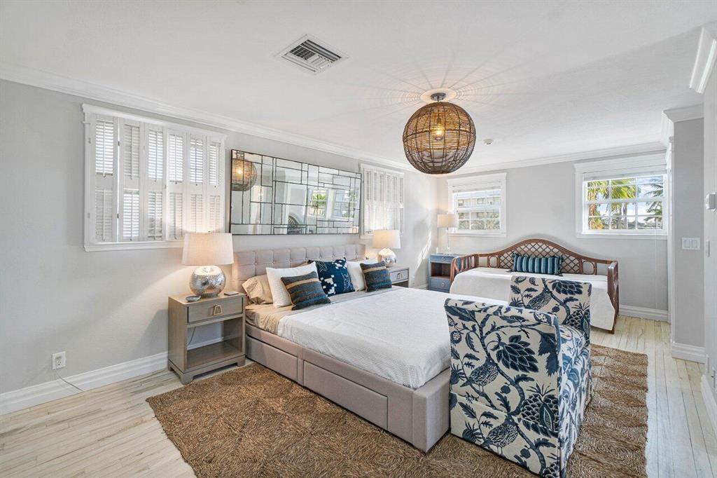 BRELSFORD PARK - Residential