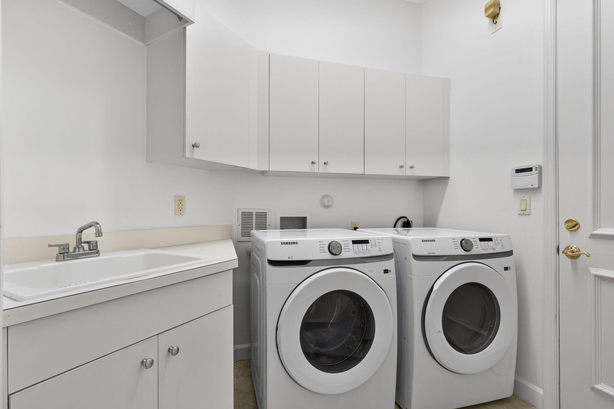 Mirasol - Residential