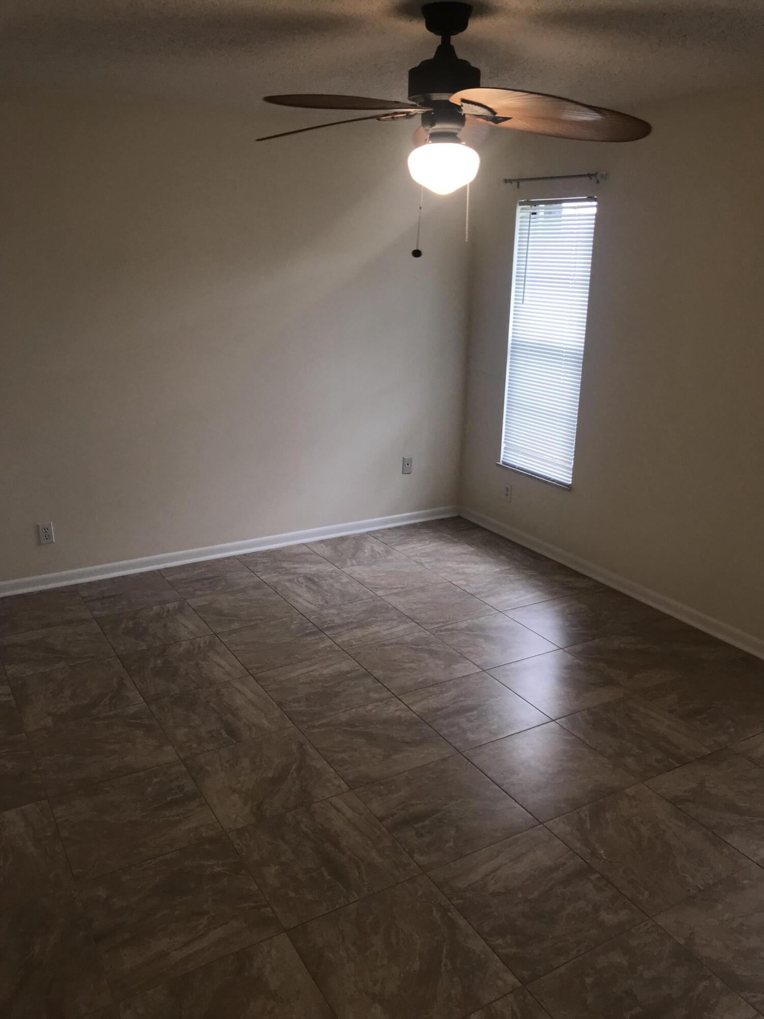 JUPITER LAKES VILLAS CONDO I AND II - Residential Lease