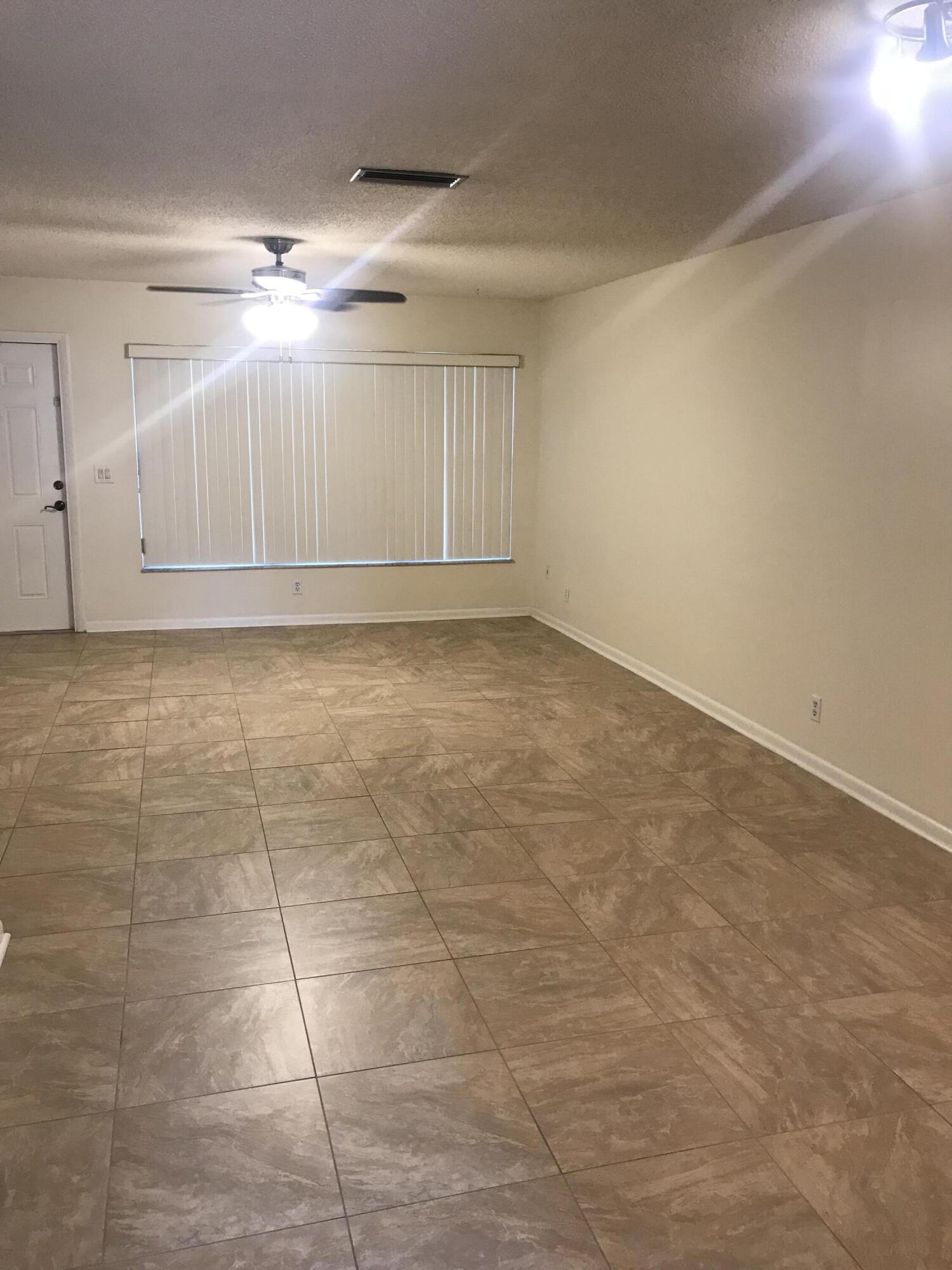 JUPITER LAKES VILLAS CONDO I AND II - Residential Lease