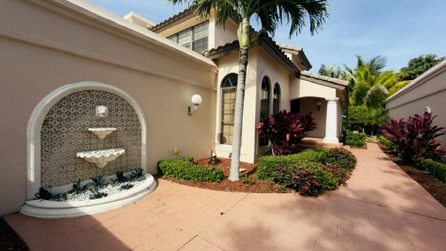 VILLA DESTE CONDO - Residential