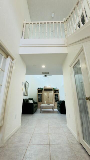 VILLA DESTE CONDO - Residential