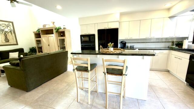 VILLA DESTE CONDO - Residential