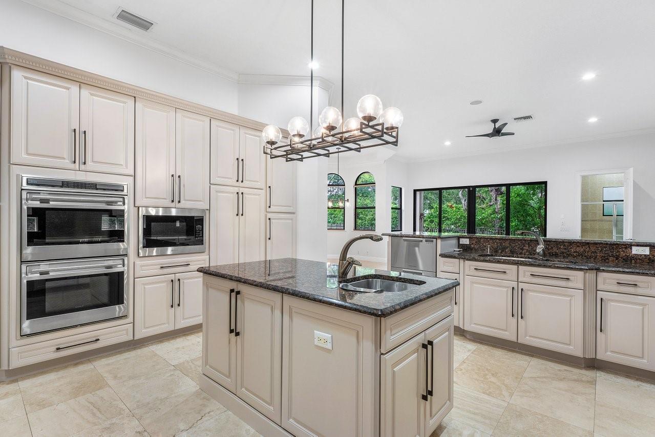 Equus Agr PUD Ph 02 - Residential Lease