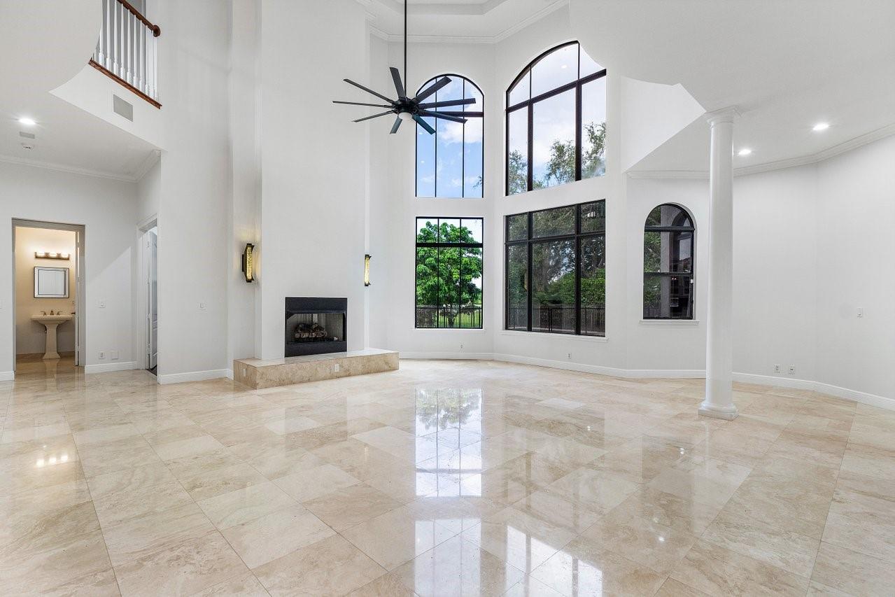 Equus Agr PUD Ph 02 - Residential Lease