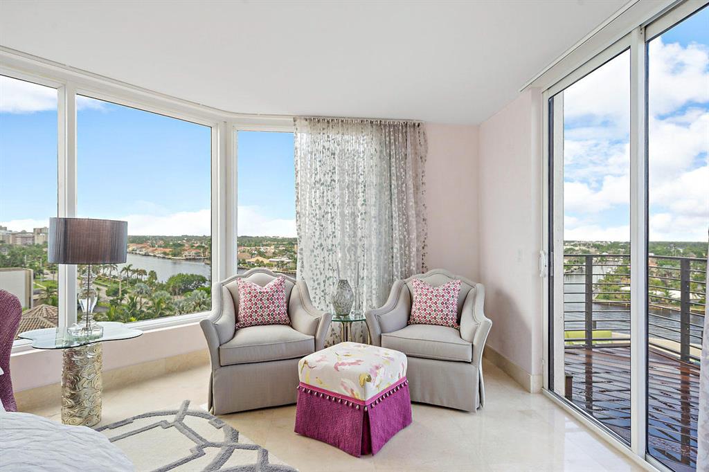 TOWNHOUSES OF HIGHLAND BE - Residential