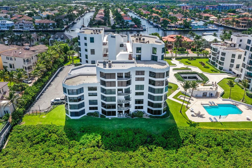 TOWNHOUSES OF HIGHLAND BE - Residential