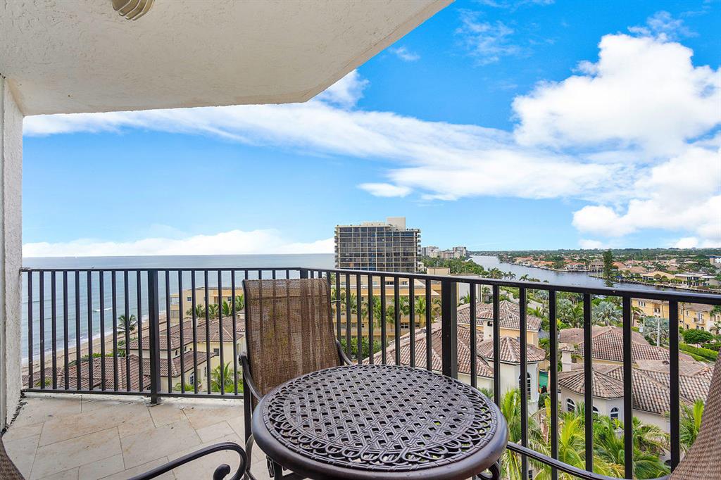 TOWNHOUSES OF HIGHLAND BE - Residential