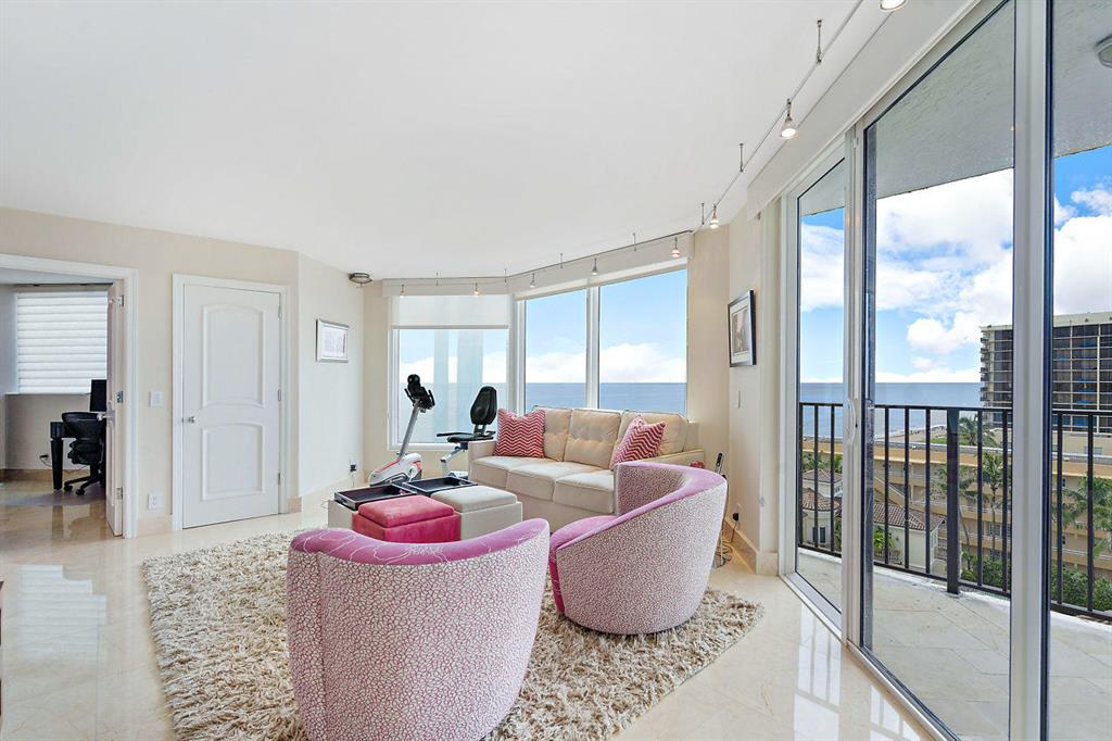 TOWNHOUSES OF HIGHLAND BE - Residential