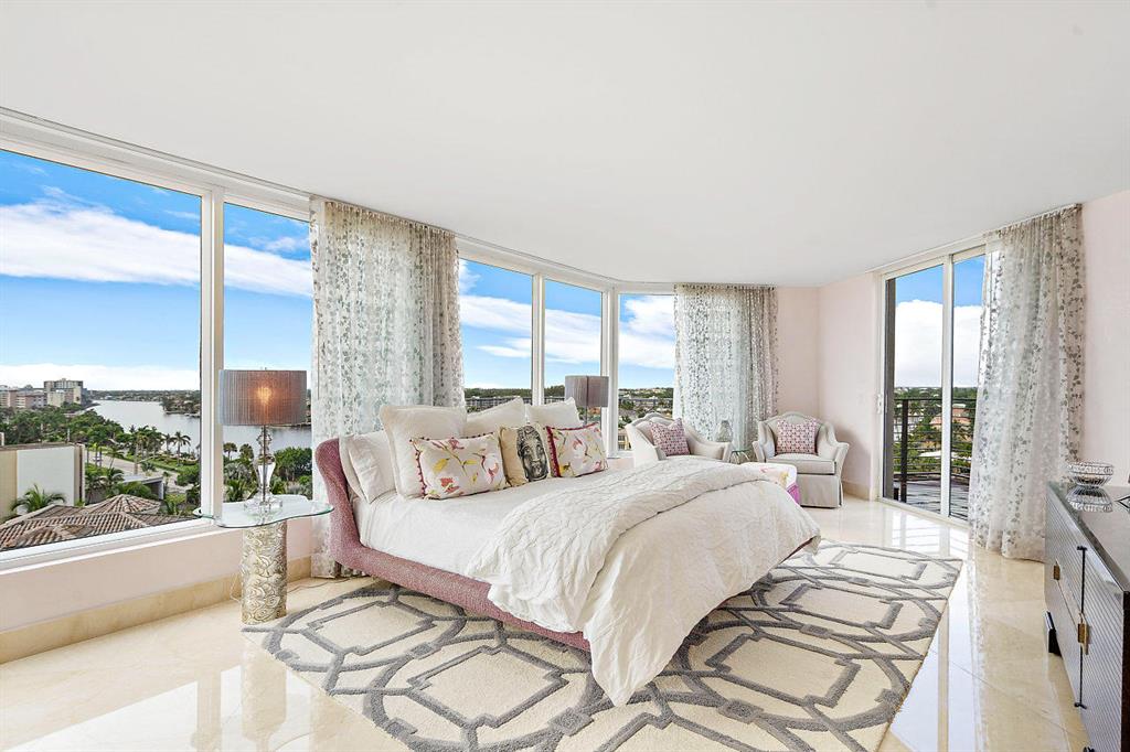 TOWNHOUSES OF HIGHLAND BE - Residential