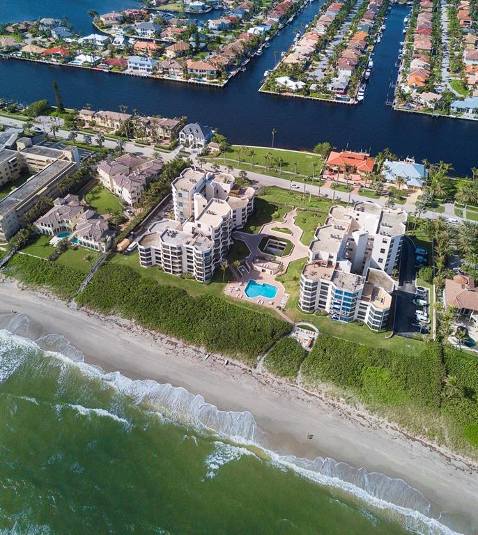 TOWNHOUSES OF HIGHLAND BE - Residential