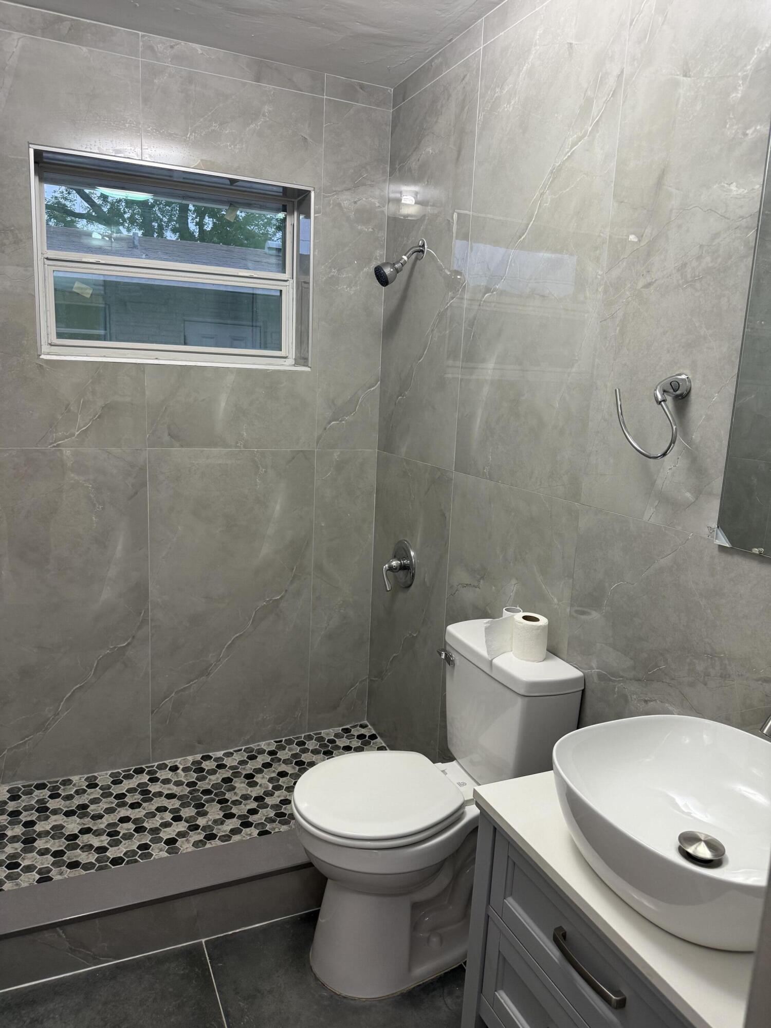 HAROLD ESTATES - Residential Lease