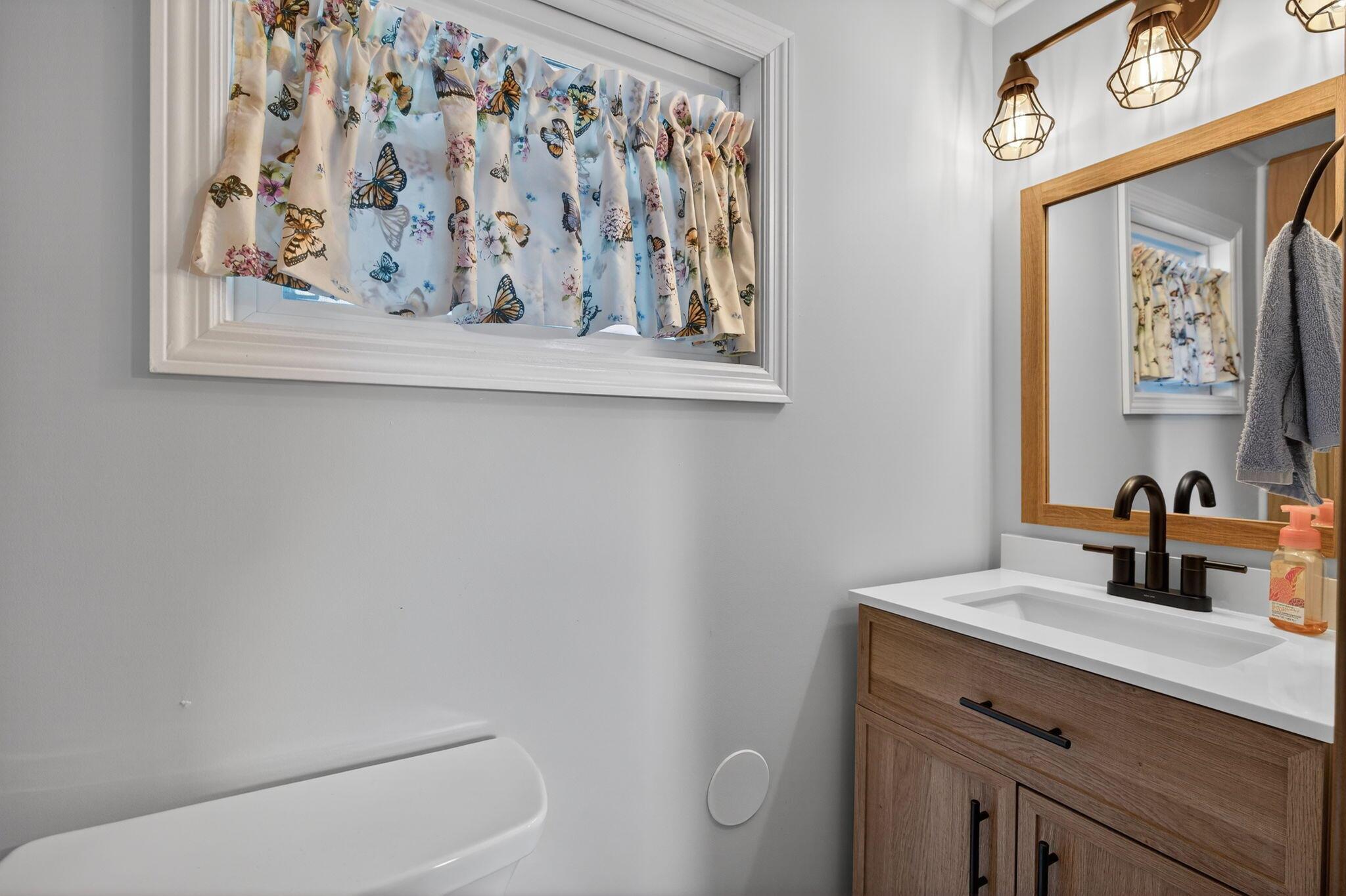 WOODBRIDGE MOBILE VILLAGE - Residential