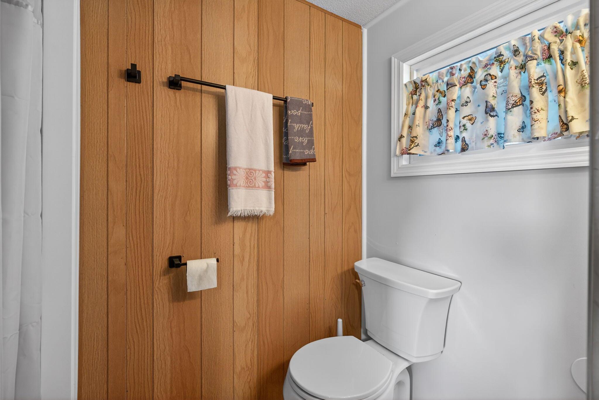 WOODBRIDGE MOBILE VILLAGE - Residential