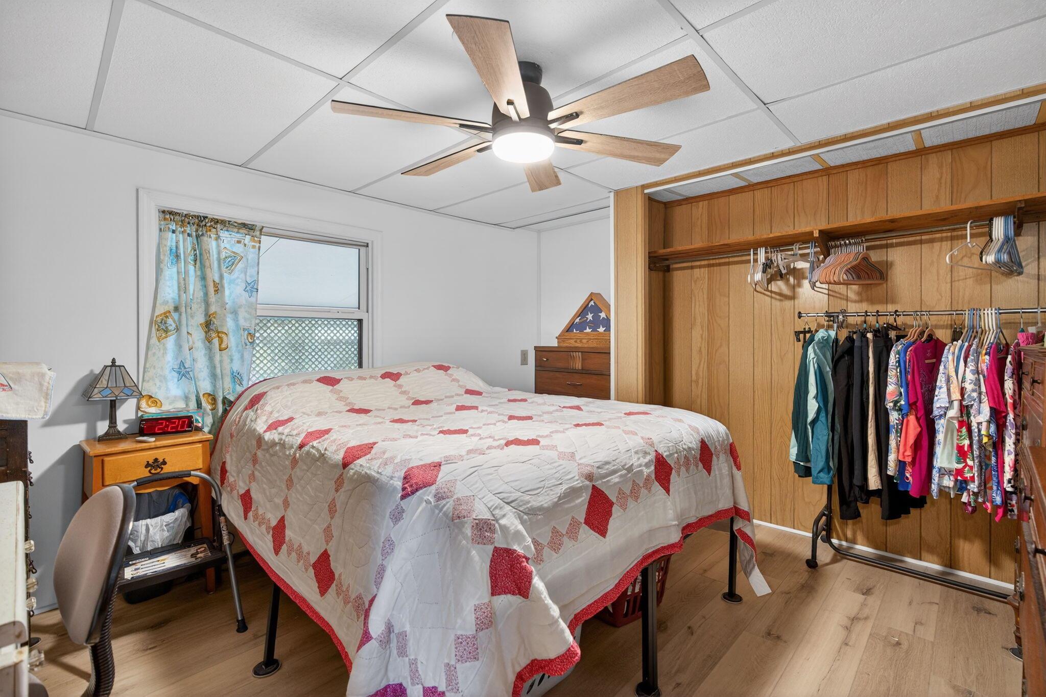 WOODBRIDGE MOBILE VILLAGE - Residential