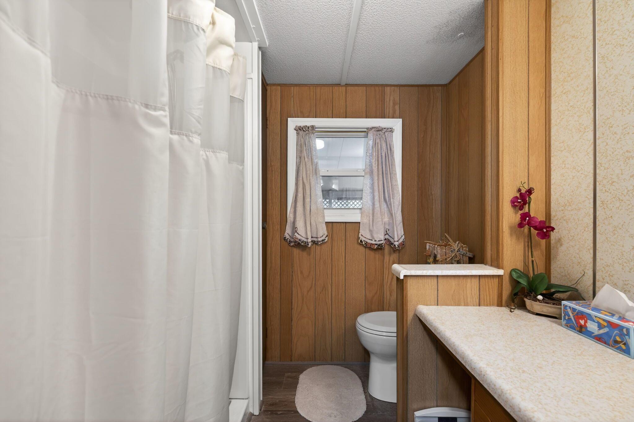 WOODBRIDGE MOBILE VILLAGE - Residential