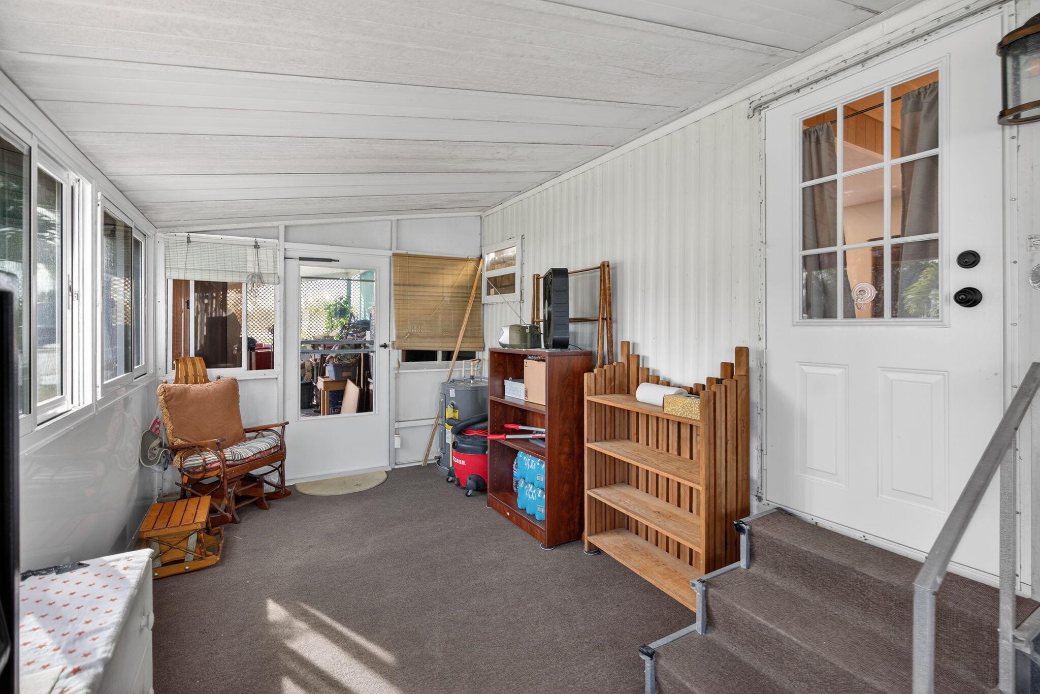 WOODBRIDGE MOBILE VILLAGE - Residential