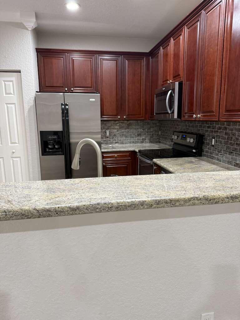 SANDPIPER COVE AT BOTANIC - Residential