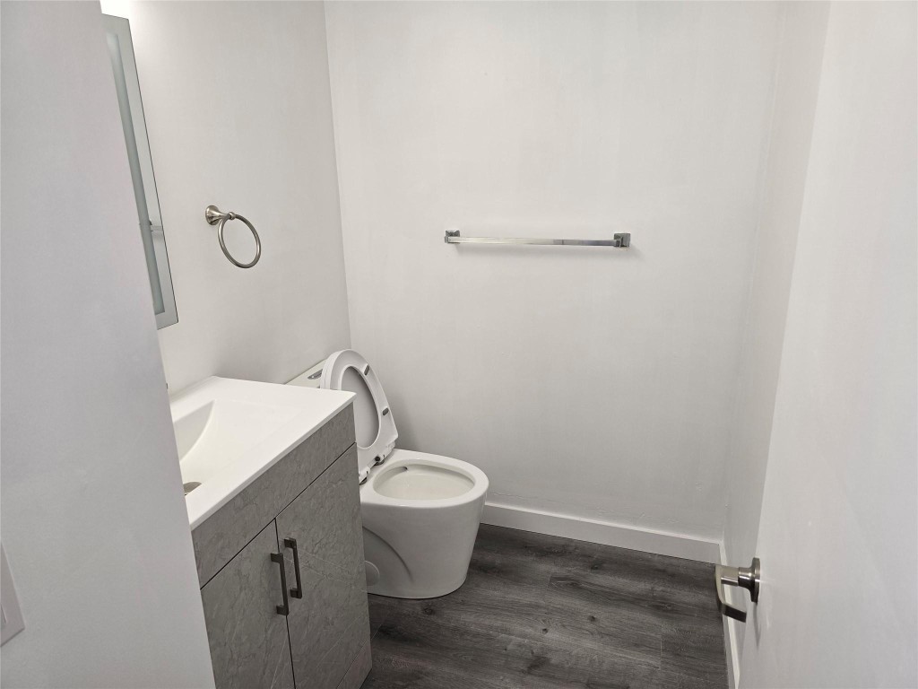 NEW HAMPTON AT CENTURY VI - Residential Lease