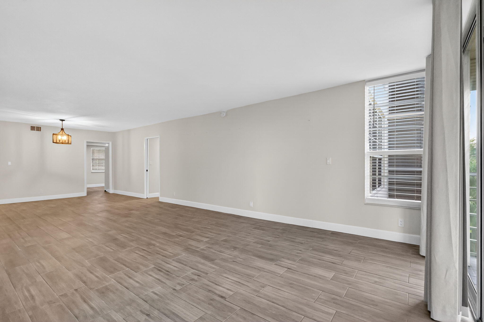 NO 68 PALM-AIRE COUNTRY CLUB - Residential