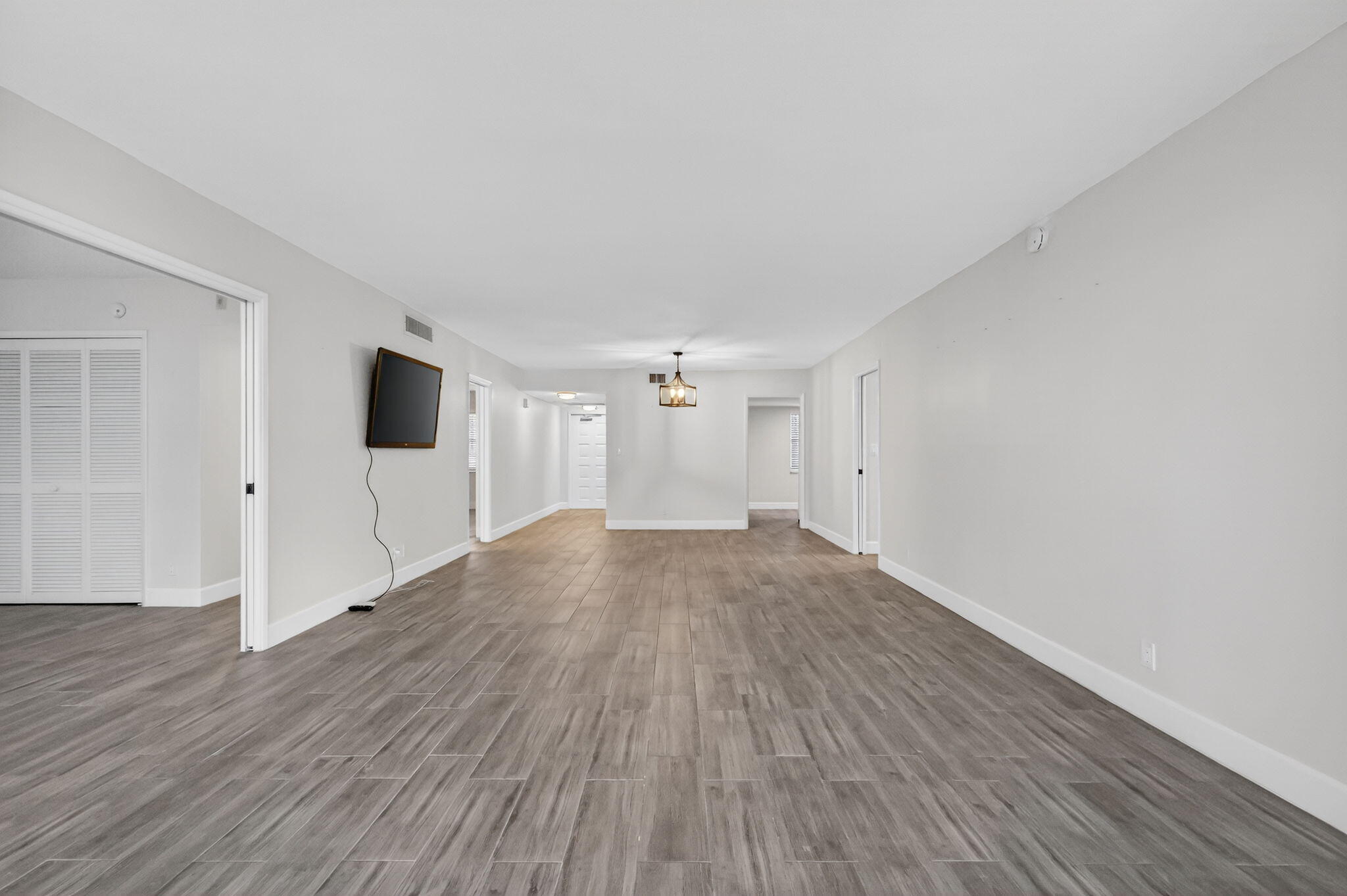 NO 68 PALM-AIRE COUNTRY CLUB - Residential