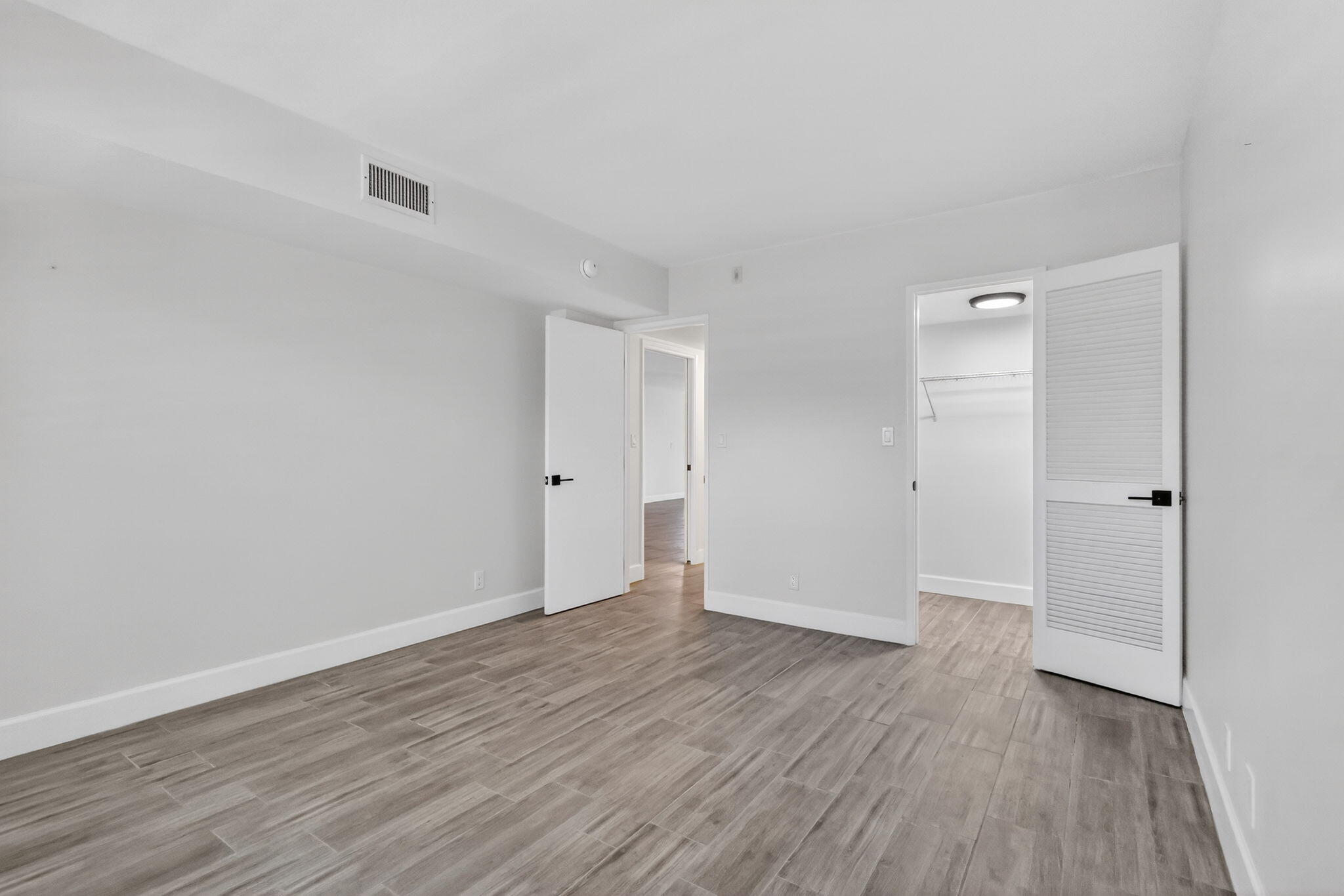 NO 68 PALM-AIRE COUNTRY CLUB - Residential