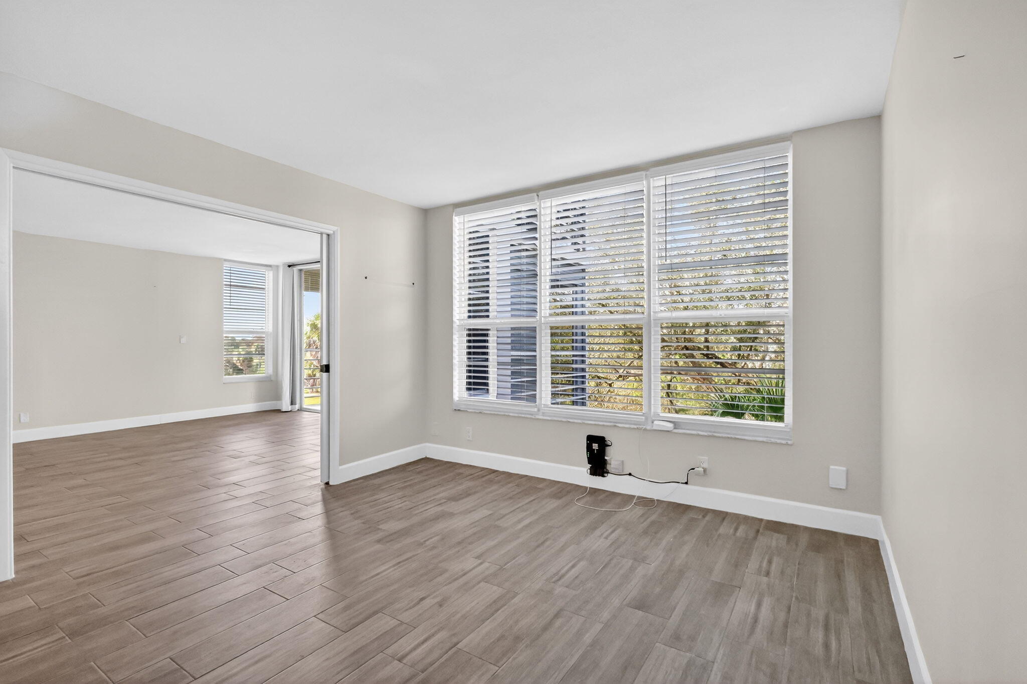 NO 68 PALM-AIRE COUNTRY CLUB - Residential