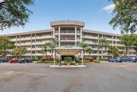 545 Oaks Lane 409 Pompano Beach FL 33069