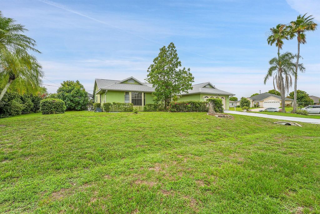 Photo of 654 SW Kayak Avenue, Port Saint Lucie, FL 34953 (MLS # R11097301)