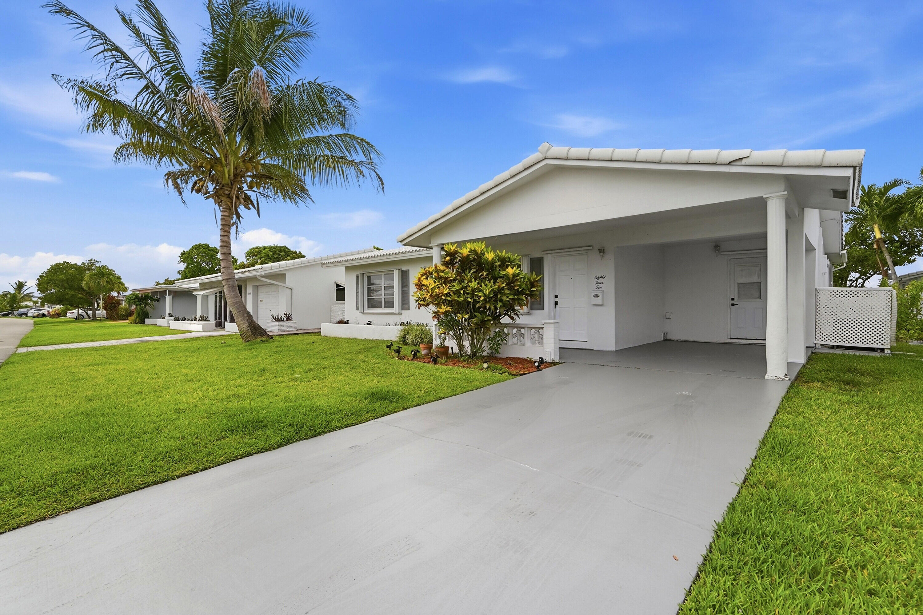 8410 NW 59th Place