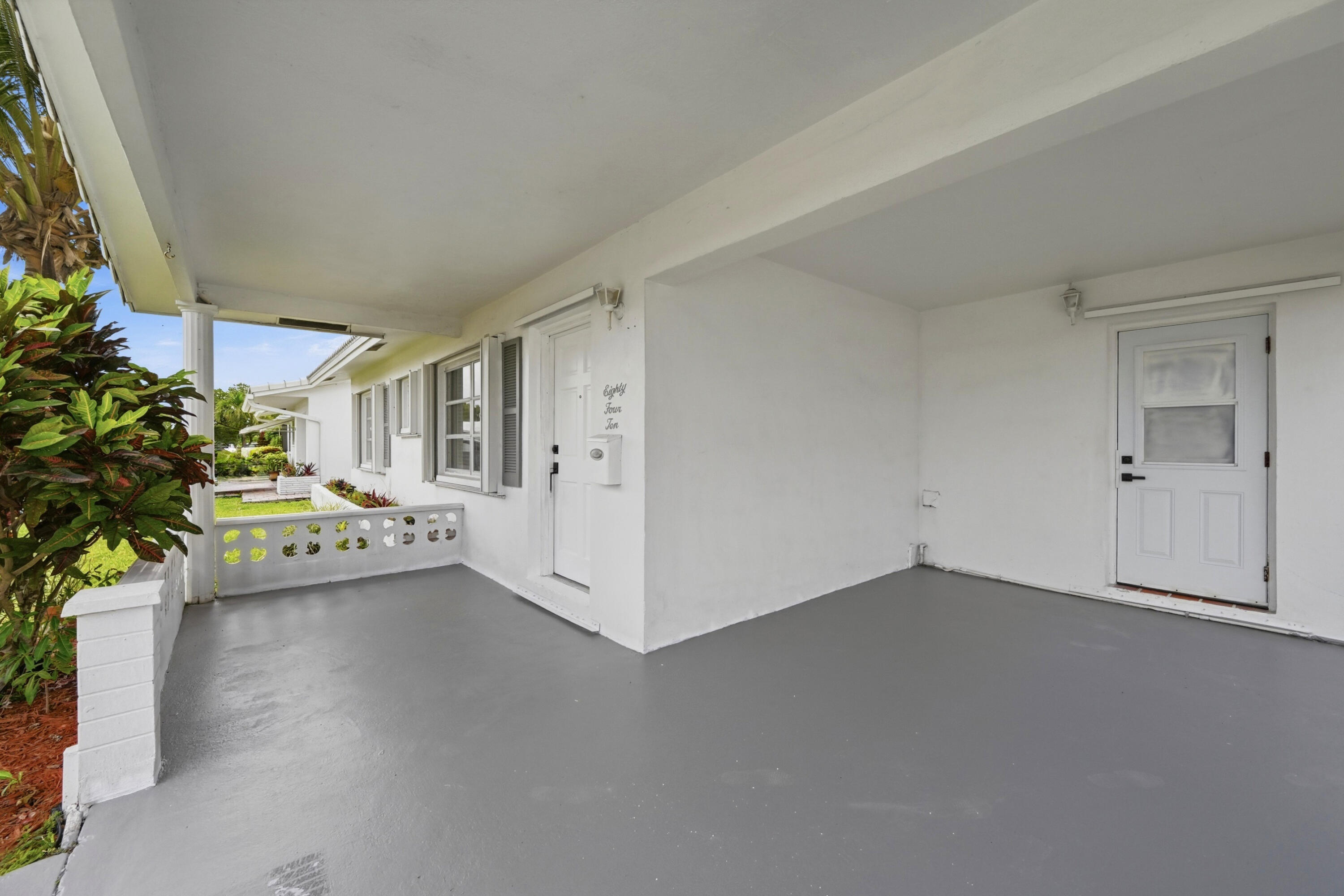 8410 NW 59th Place