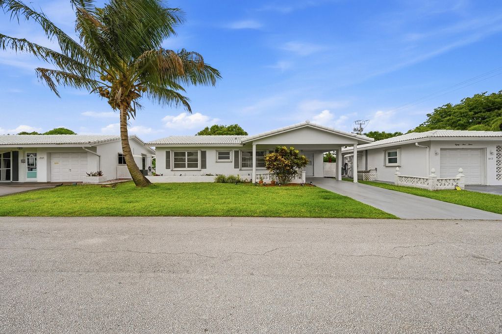 Photo of 8410 NW 59th Place, Tamarac, FL 33321 (MLS # B26038579)