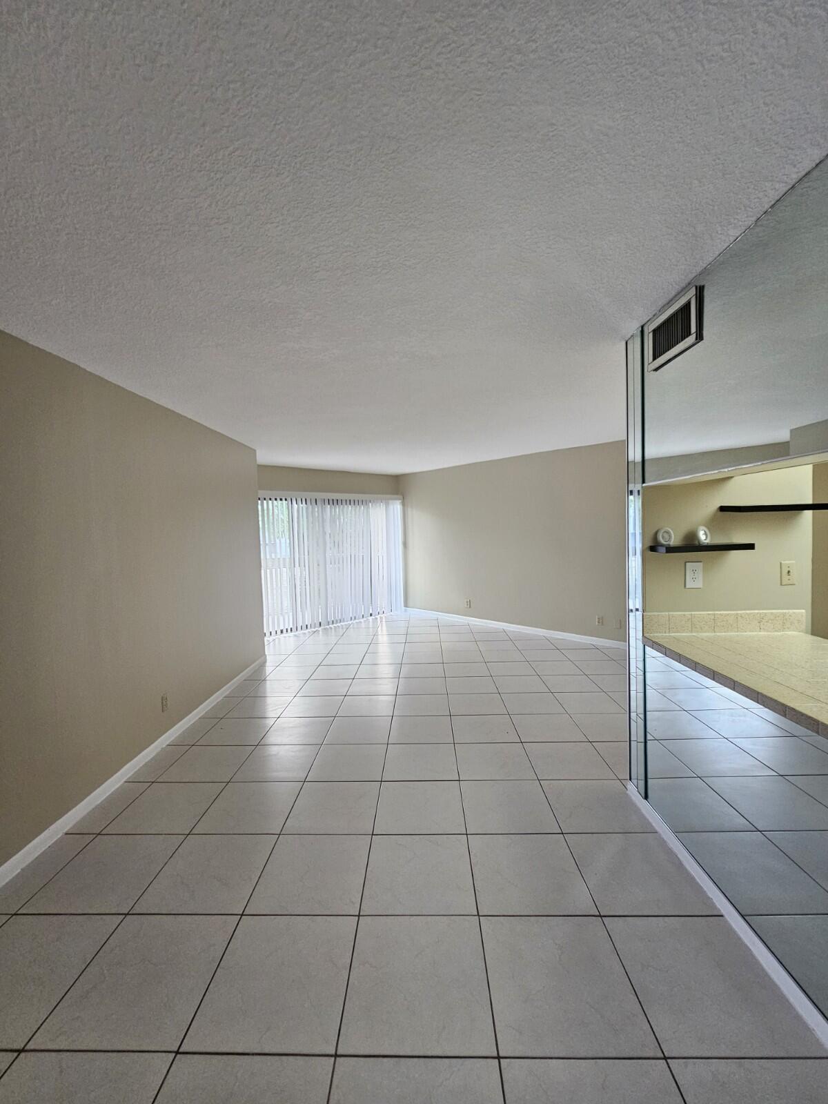 PRESIDENTIAL GOLFVIEW CONDO - Residential Lease