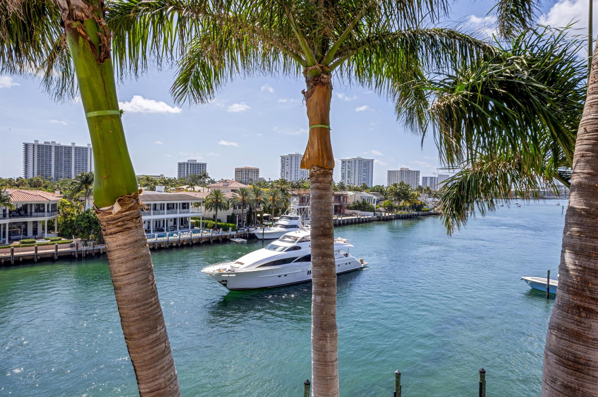 MIZNER COURT CONDO - Residential