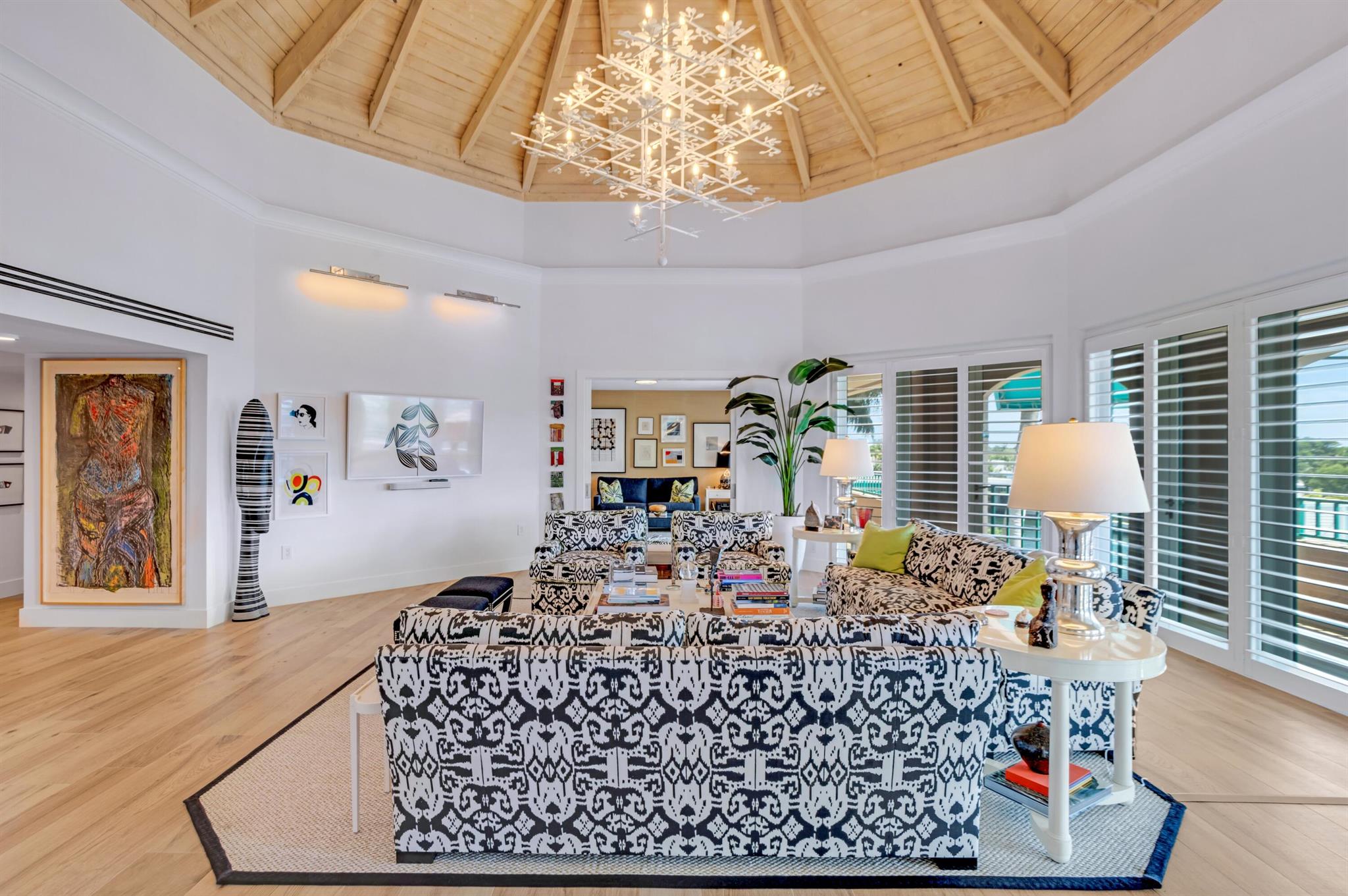 MIZNER COURT CONDO - Residential