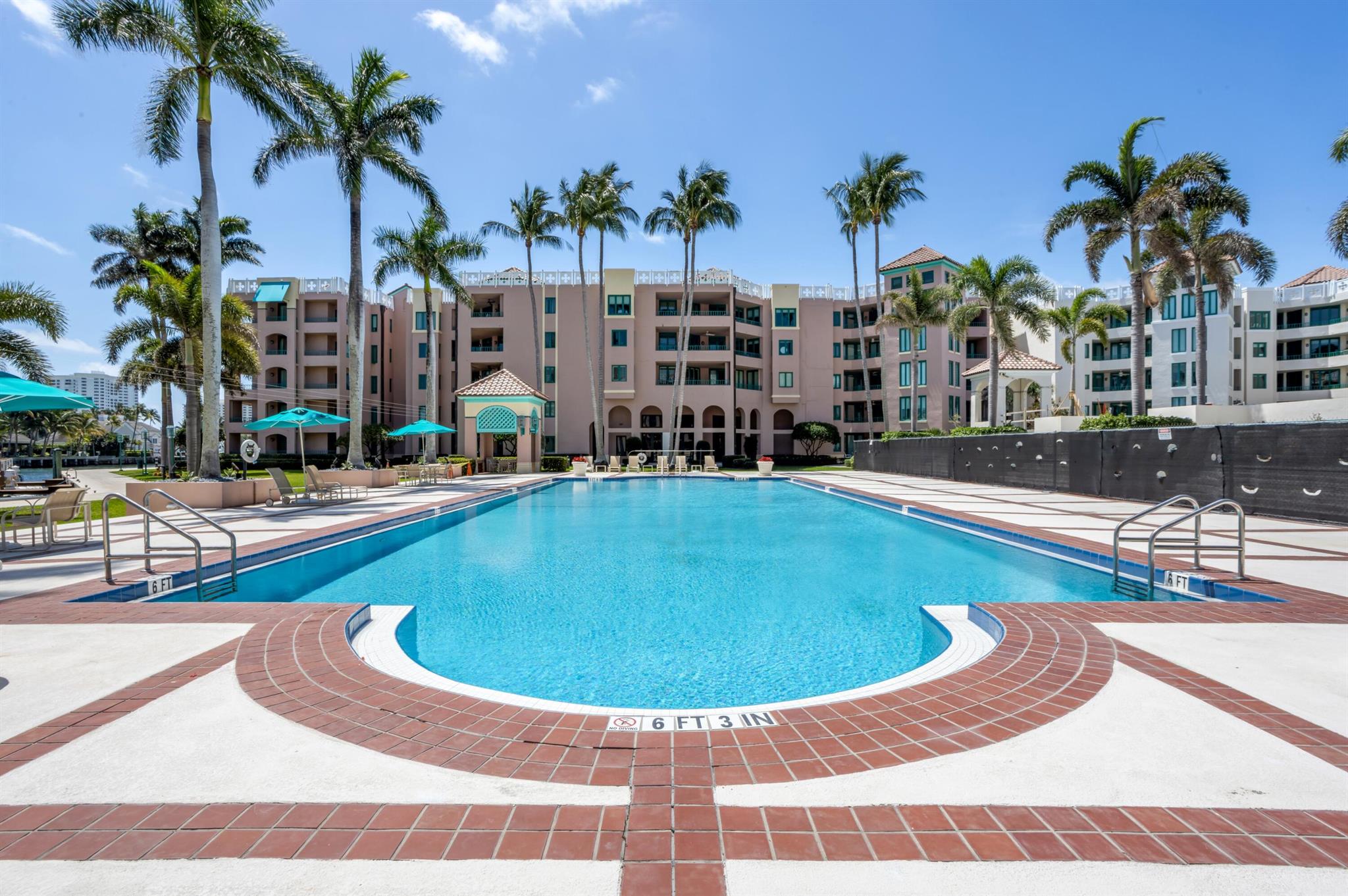 MIZNER COURT CONDO - Residential