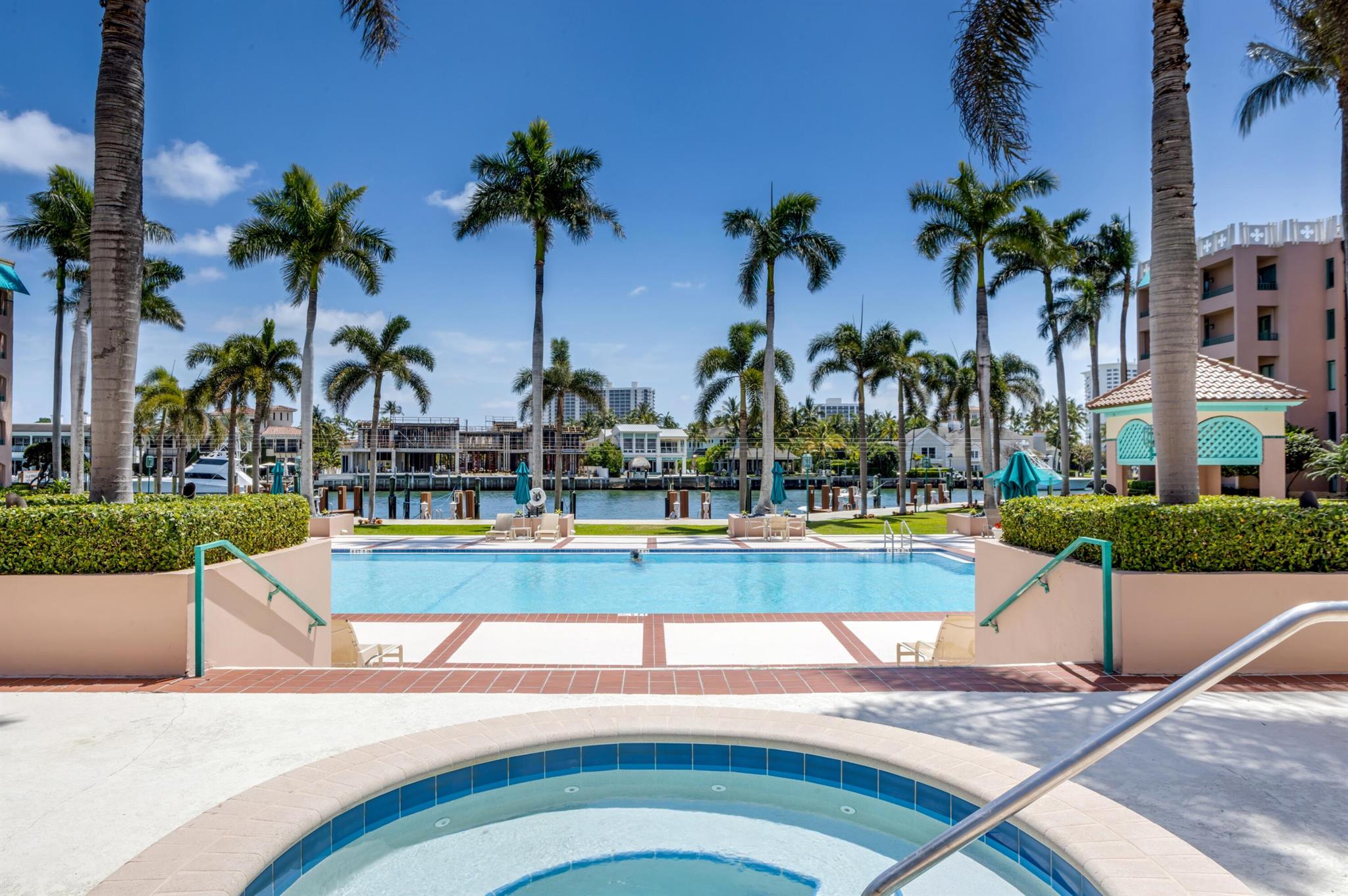 MIZNER COURT CONDO - Residential
