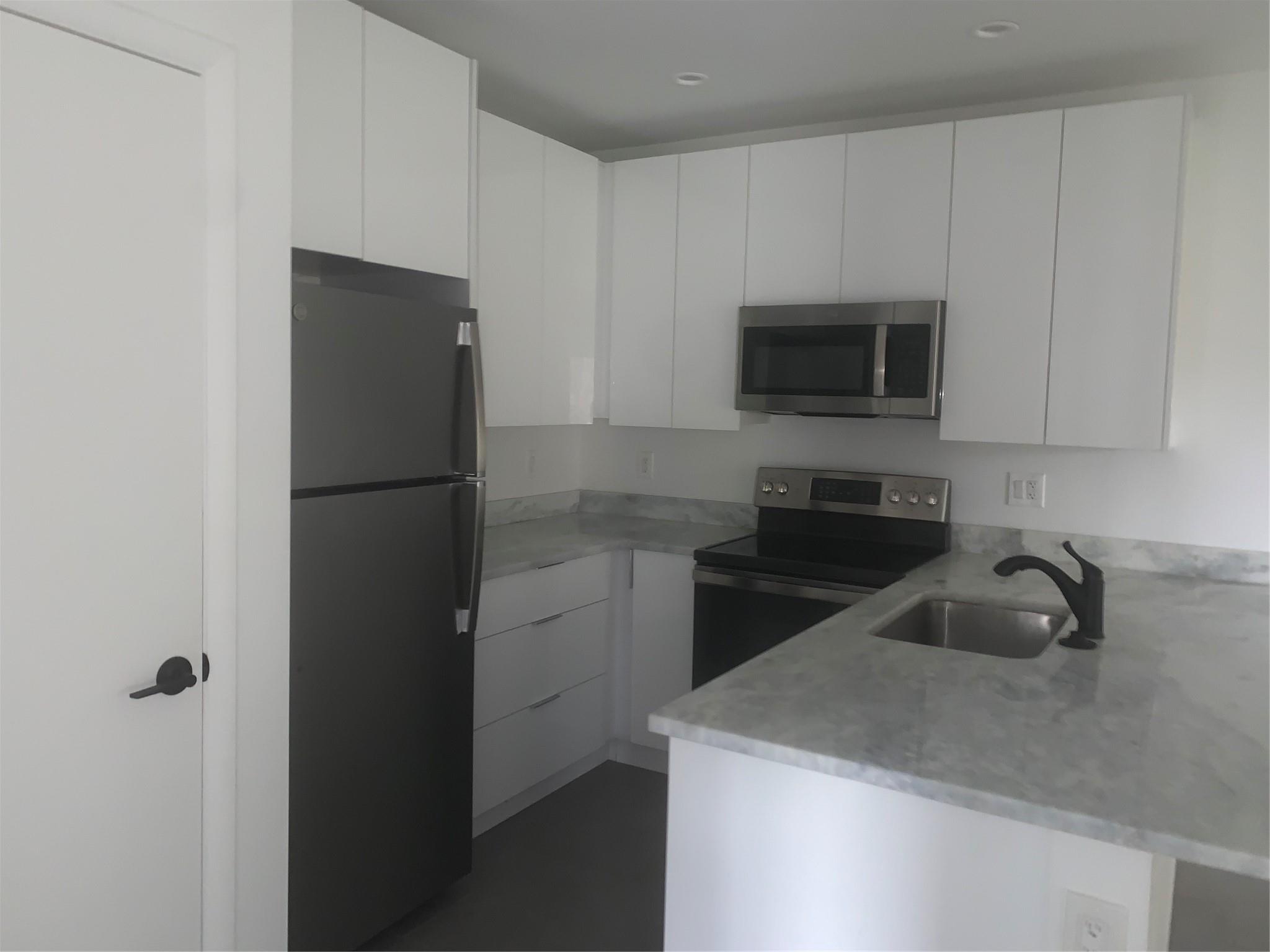 Ft Lauderdale Land & Dev - Residential Lease