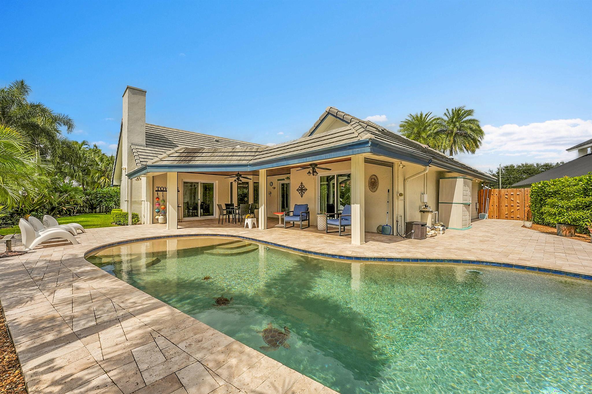 FRENCHMENS LANDING 2 - Residential