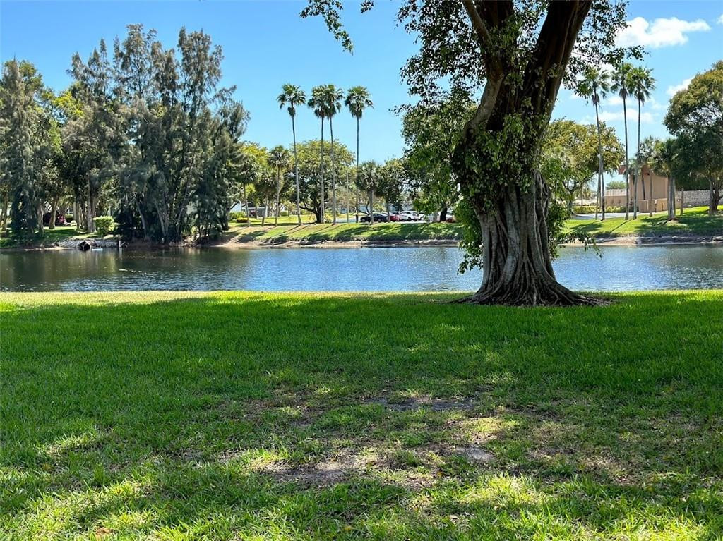 Lakes of Delray - Residential
