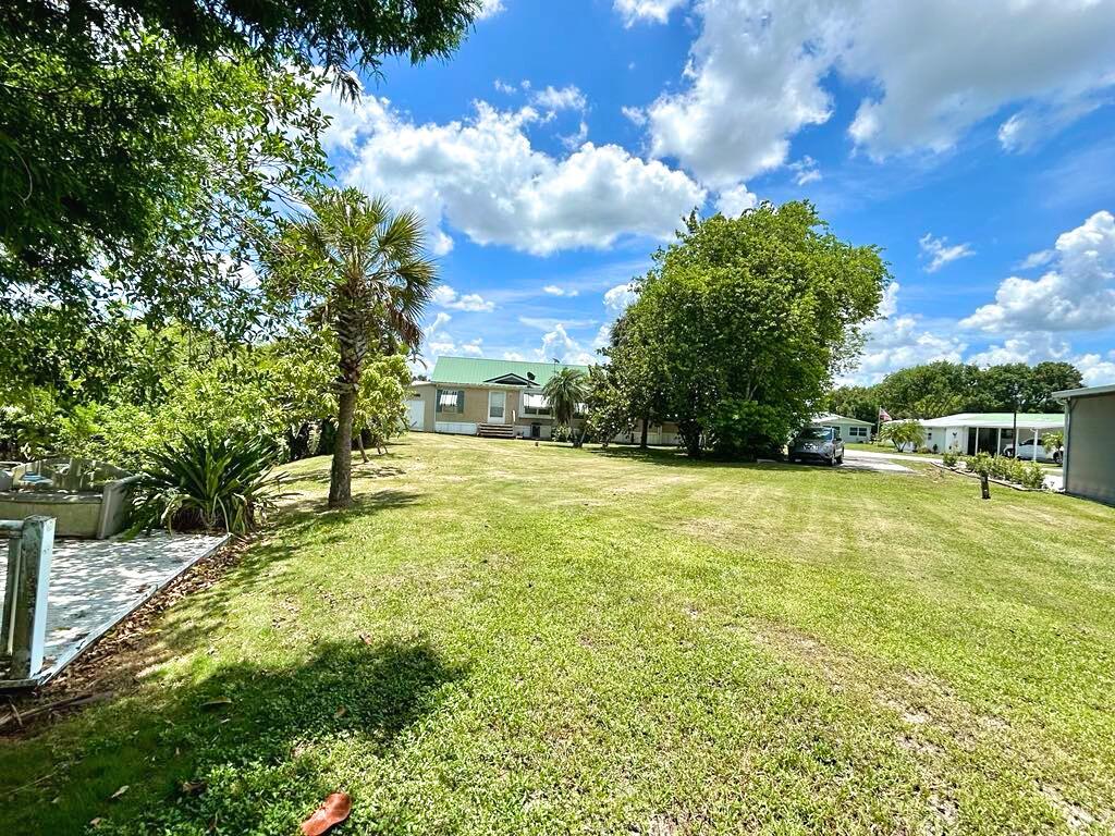 823 Yacht Club Way NW